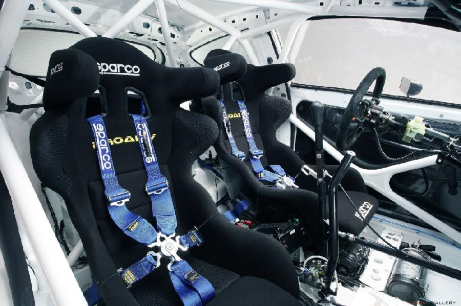  Ford Fiesta S2000 2010 года  (фото 8 из 28)